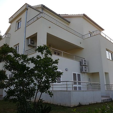 Apartments Villa Maslinica Vrboska Εξωτερικό φωτογραφία