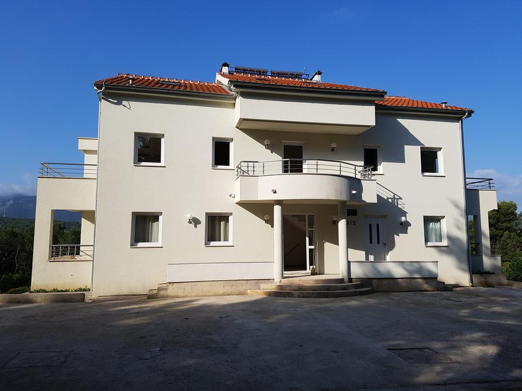 Apartments Villa Maslinica Vrboska Εξωτερικό φωτογραφία