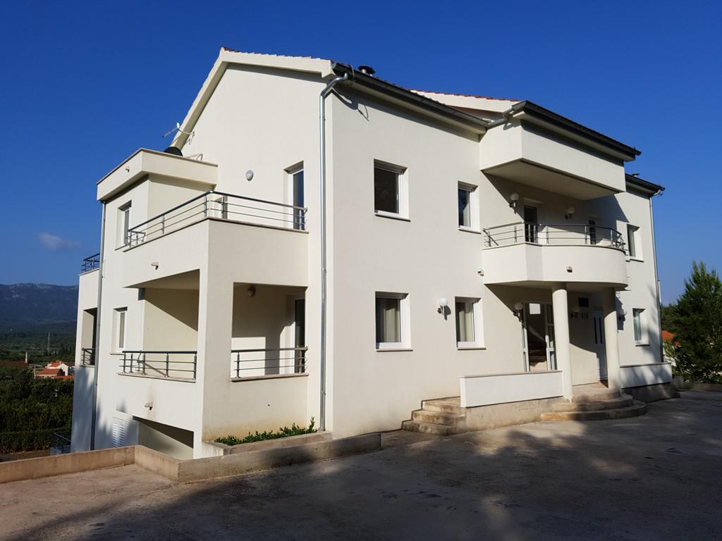 Apartments Villa Maslinica Vrboska Εξωτερικό φωτογραφία